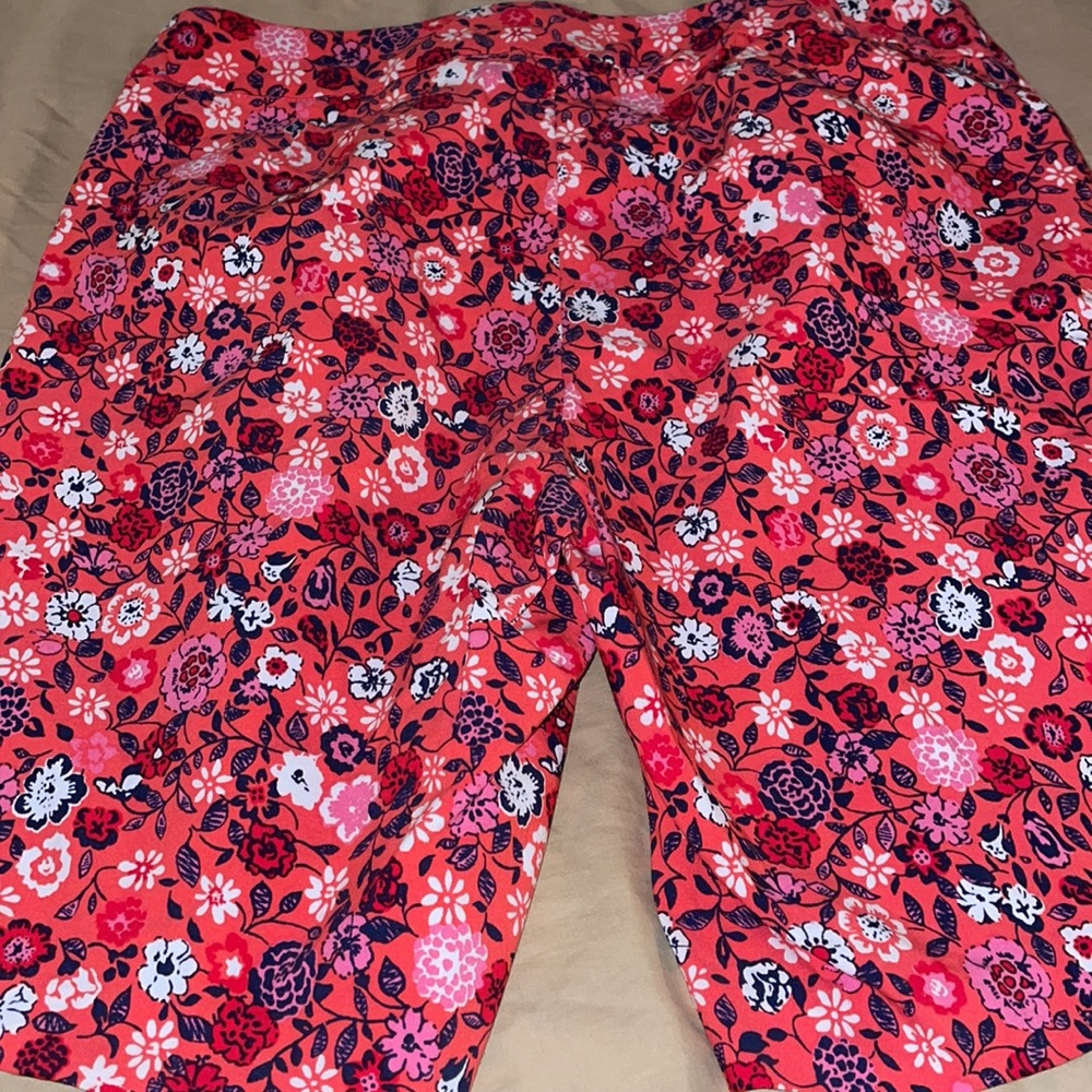 Floral shorts - Picture 3 of 4